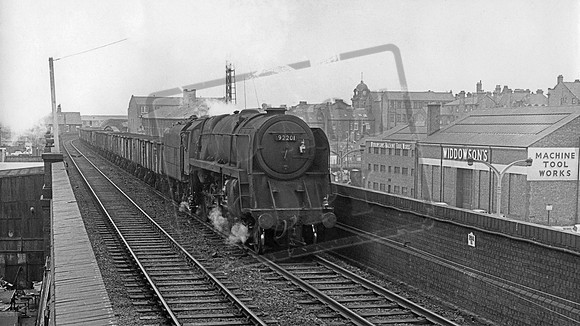 92201 1963c Nottingham Weekday Cross