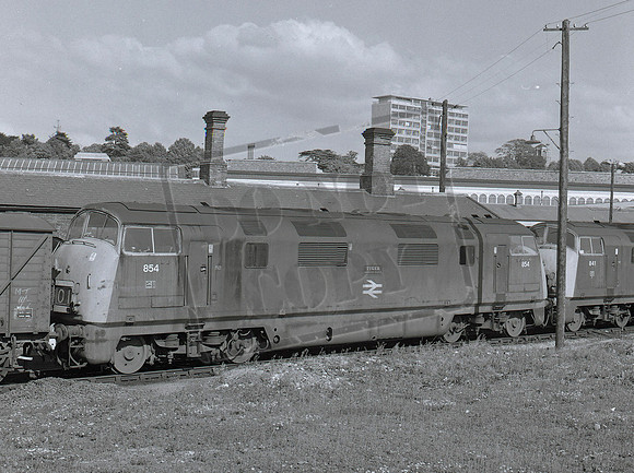 854 1971-11-28 Exeter
