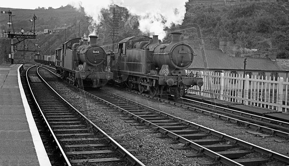 5644 5685 1962-09-07 Abercynon