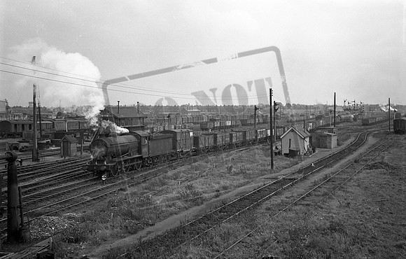 64985 1954-09-23 Temple Mills Yard
