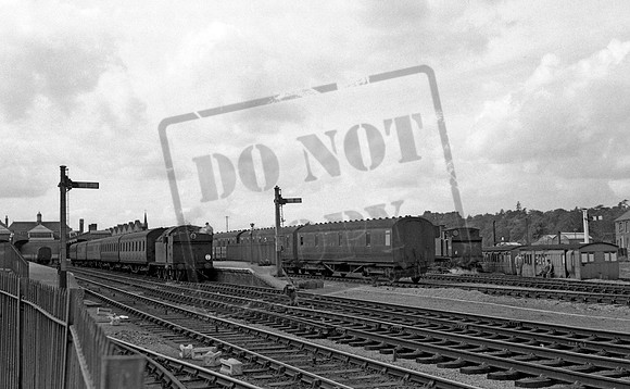 68500 1958c Hertford East