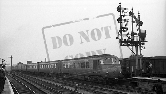 Blue Pullman 1962c Leamington Spa