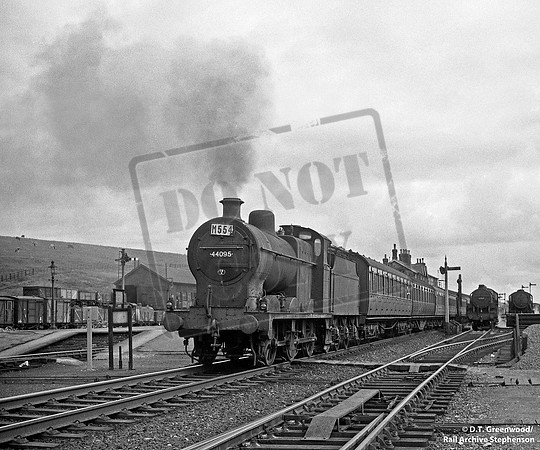 44095 1953-07-14 Hellifield