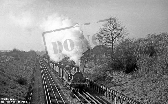 Met L52 1954-12 near Ruislip Manor