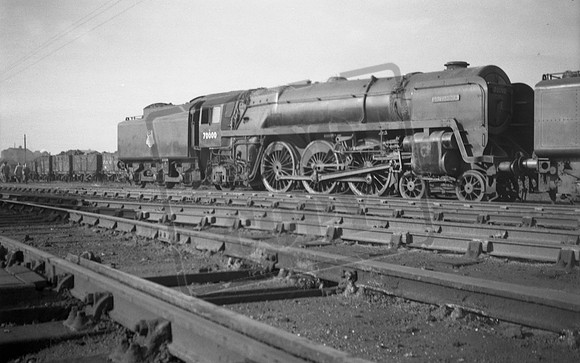 70000 1952 Stratford-ROneg-1709-046
