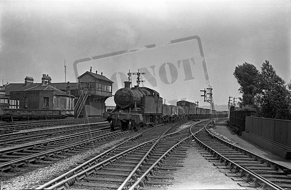 7211 1950s Newport