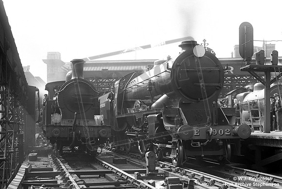 E902 1930s Charing Cross