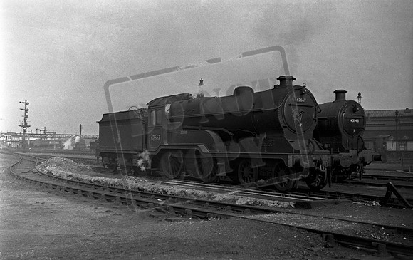 62667 1955-10-22 Derby Midland shed