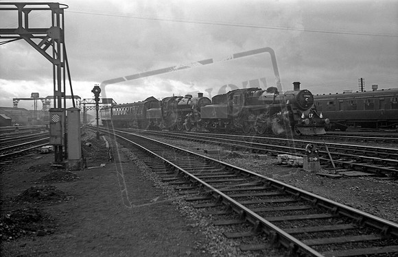 77003 76049 1962-01-20 Darlington