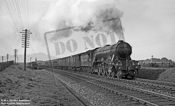 60041 1949-09 Ladybank