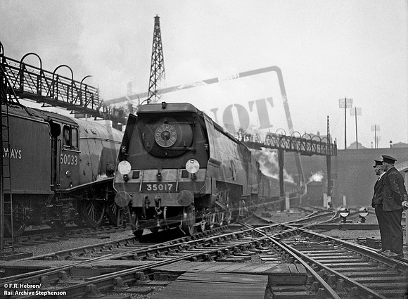 35017 1948-05 Kings Cross