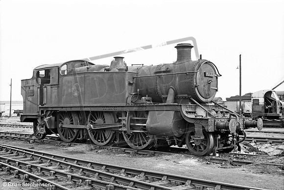 6122 1963-04-28 Old Oak Common shed