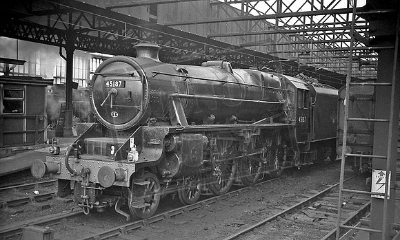 45187 1965c Crewe