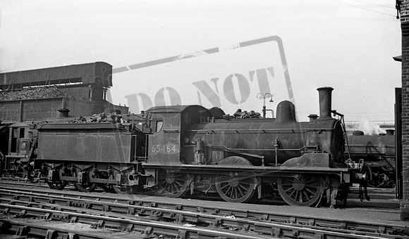 65464 1959 Stratford shed