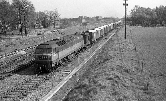 D1100 1967-05 Pilmoor