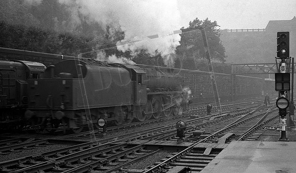 44707 1962-08-20 Edinburgh Waverley