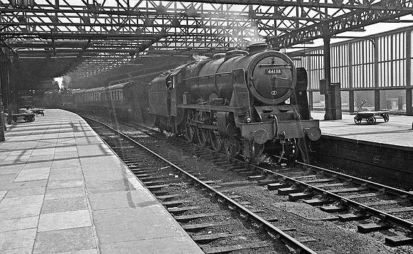 46138 1956-05-31 Crewe