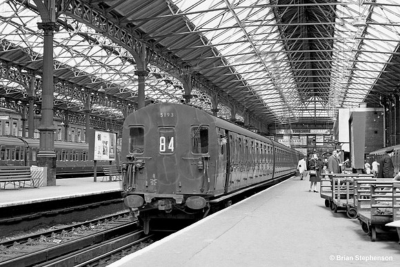 EMU 5193 1965-04-11 London Victoria