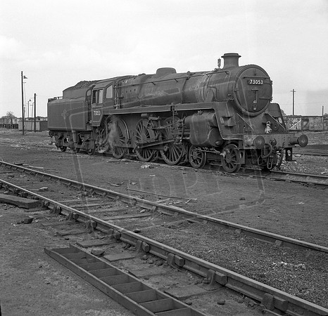 73053 1964-07-04 Woodford Halse
