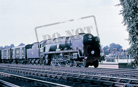 34089 1964-08-27 near Farnborough