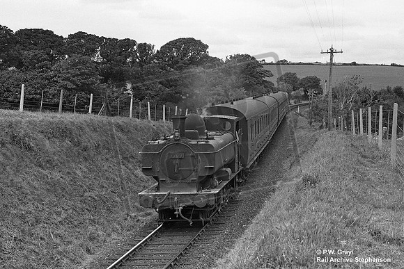 7709 1960-07-09 near Quintrel Downs