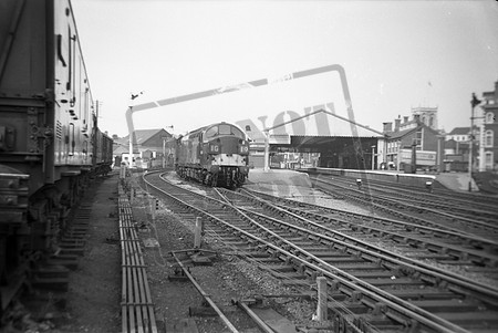 D67xx 1960s Grimsby Town-ROneg-1307-040