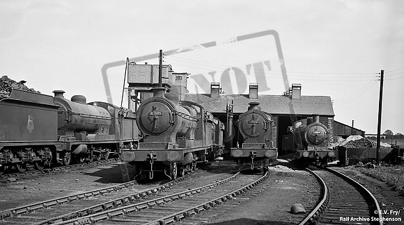 63885 1953-09-15 Tuxford shed