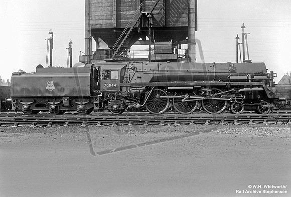 70044 1953-06 Crewe North Shed