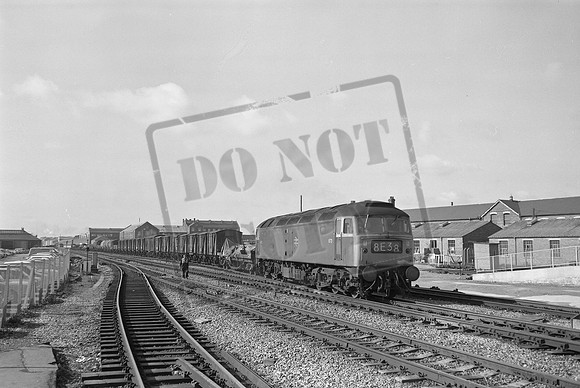 1672 1973-03-07 Swindon