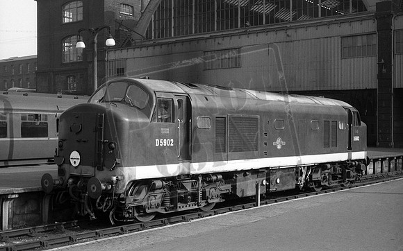 D5902 1960-04-23 London Kings Cross
