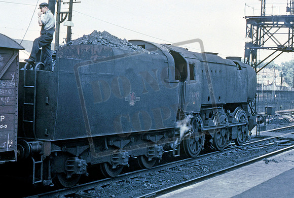 33012 1964-07-30 Basingstoke