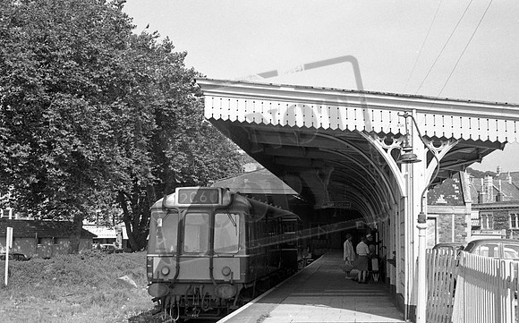 DMU W550xx 1967 Clevedon Somerset