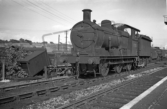 65505 1950c Colchester North shed