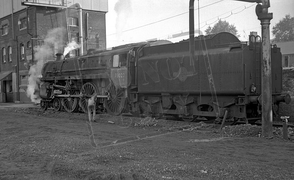 73022 1966-08 Eastleigh