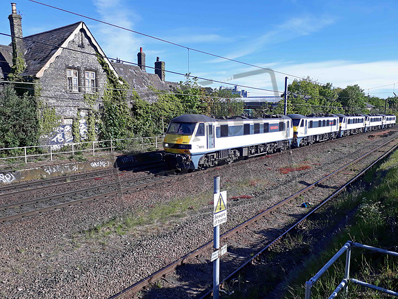 90015 2020-05-15 Norwich Trowse
