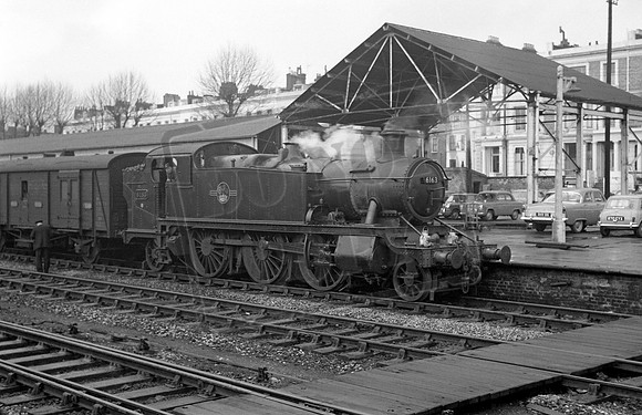 6163 1950s Kensington Olympia