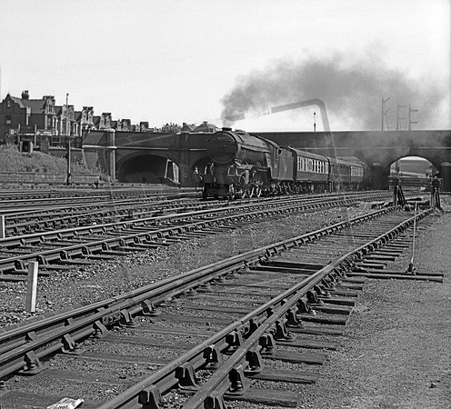 60908 1957-08-03 Wood Green