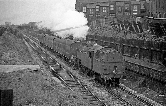 42656 1965-05-28 Farnworth