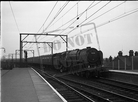 70001 1960-07-16 Chelmsford on 5-30 Liverpool St-Norwich-ROneg-1712-179
