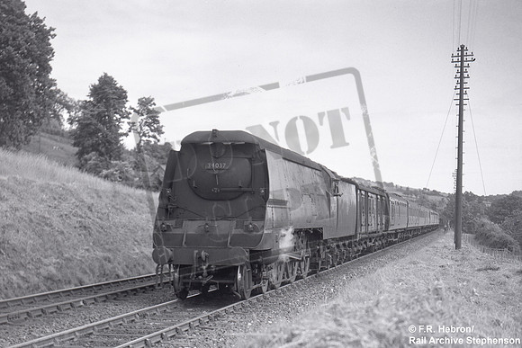34037 1952 Honiton