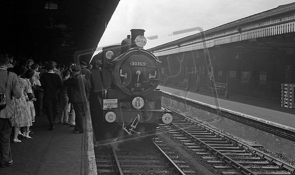 30309 1962-09-02 Salisbury