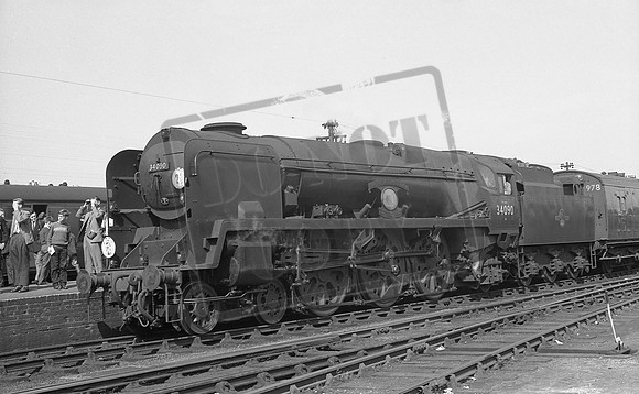 34090 1960-09-11 Eastleigh