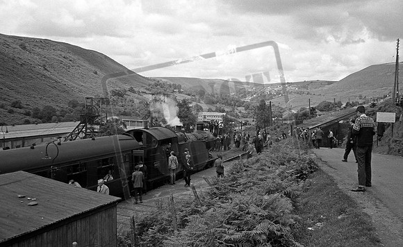 6643 1965-07-31 Taff Merthyr (Colliery) Halt