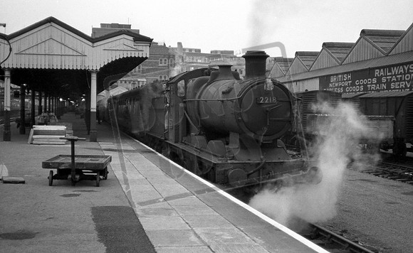 2218 1962-04 Newport