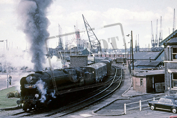 34090 1967-06-21 Southampton Docks
