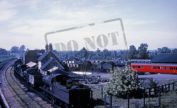 2251 1964-05-10 Templecombe