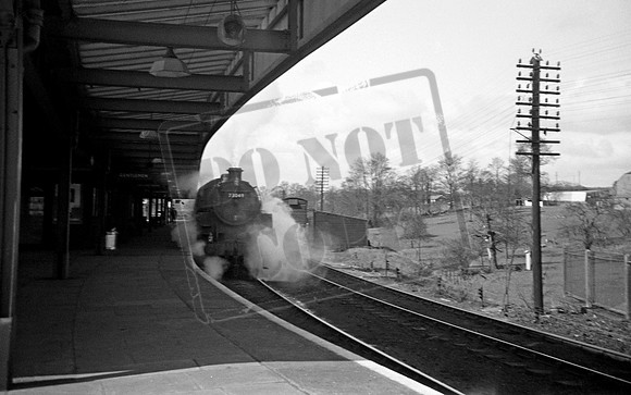 73049 1960c Templecombe S&D platform
