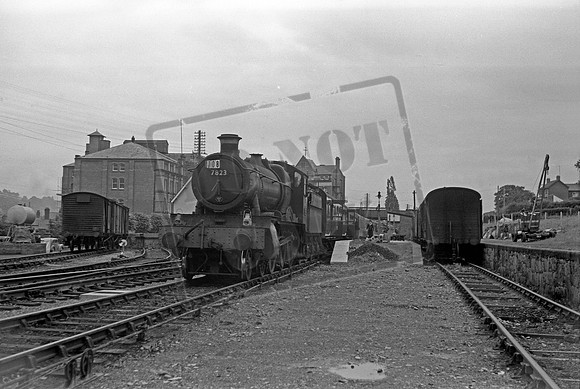7823 1960s Newtown