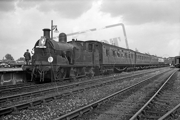 31671 1954-09-12 Sheerness