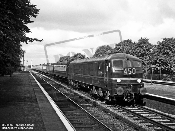 18100 1952-07-18 Taplow